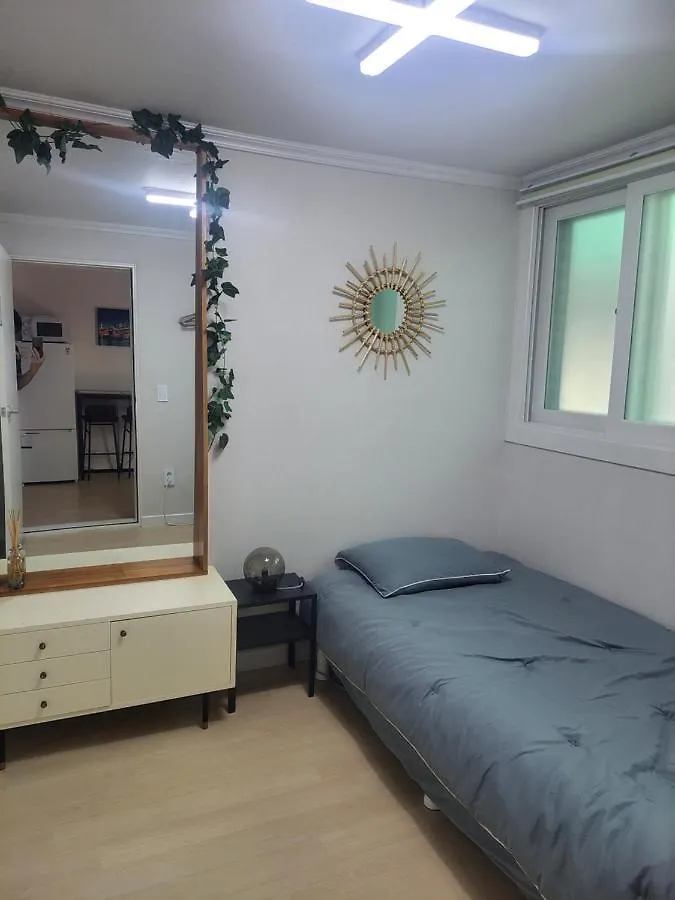 Brand New 2 Bedroom Apartment #6 Seul